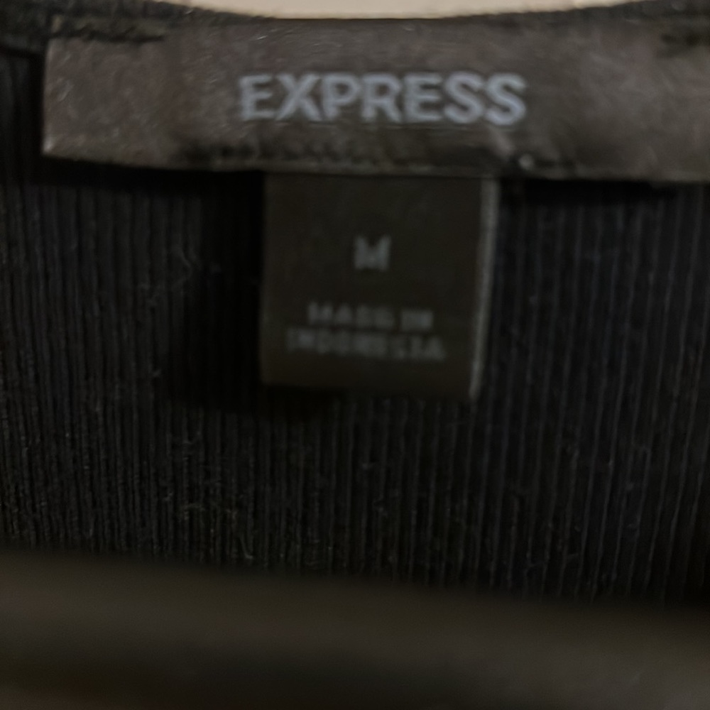 Express Tank Top - Picture 3 of 3